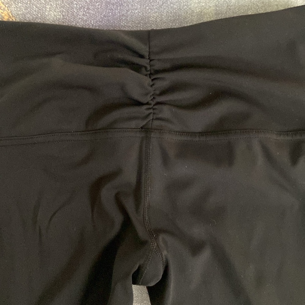 •FREE PEOPLE• black yoga leggings - Picture 6 of 6